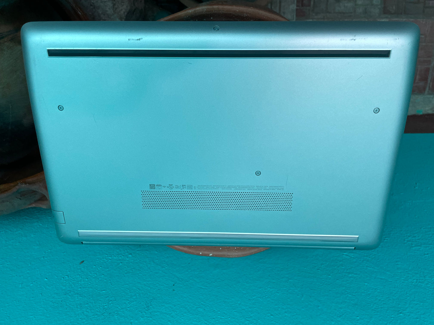 Laptop hp i3 grado B