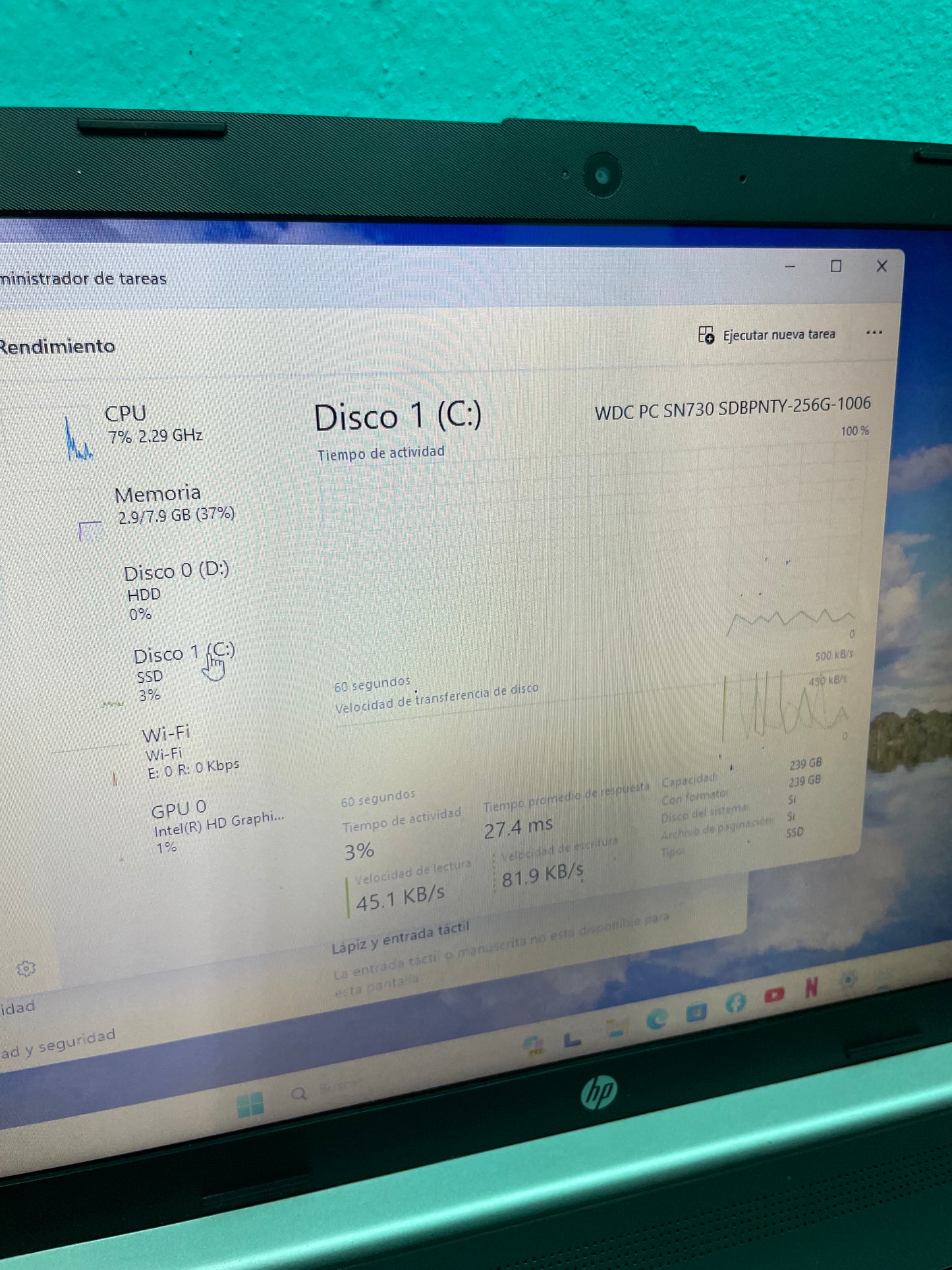 Laptop hp i3 grado B