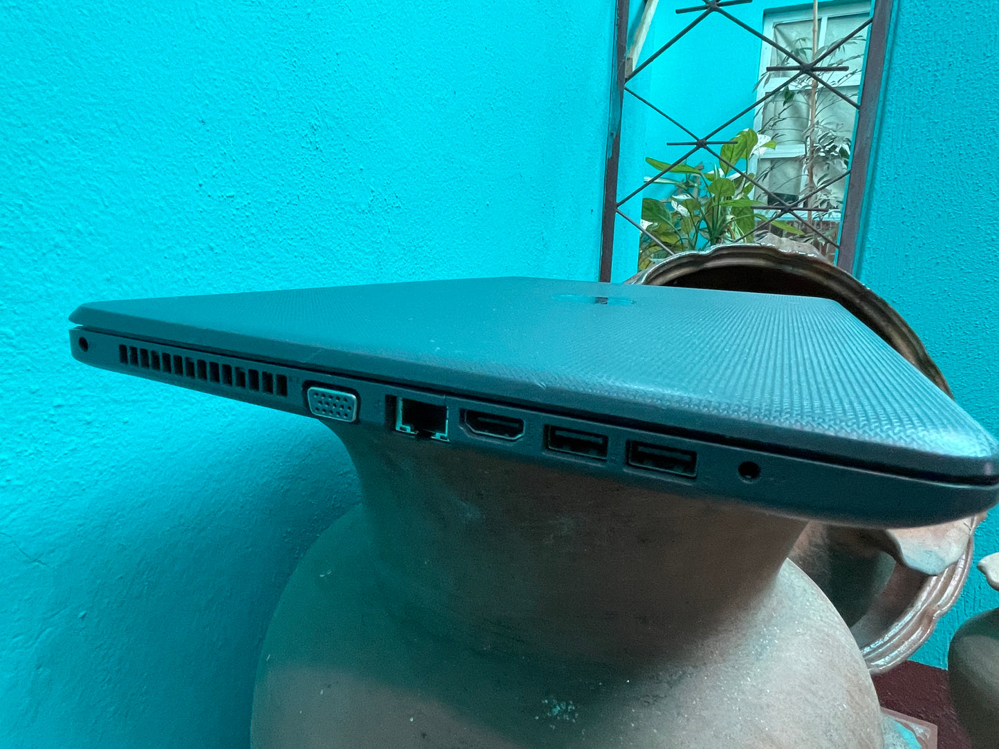 Laptop hp core i3 grado C