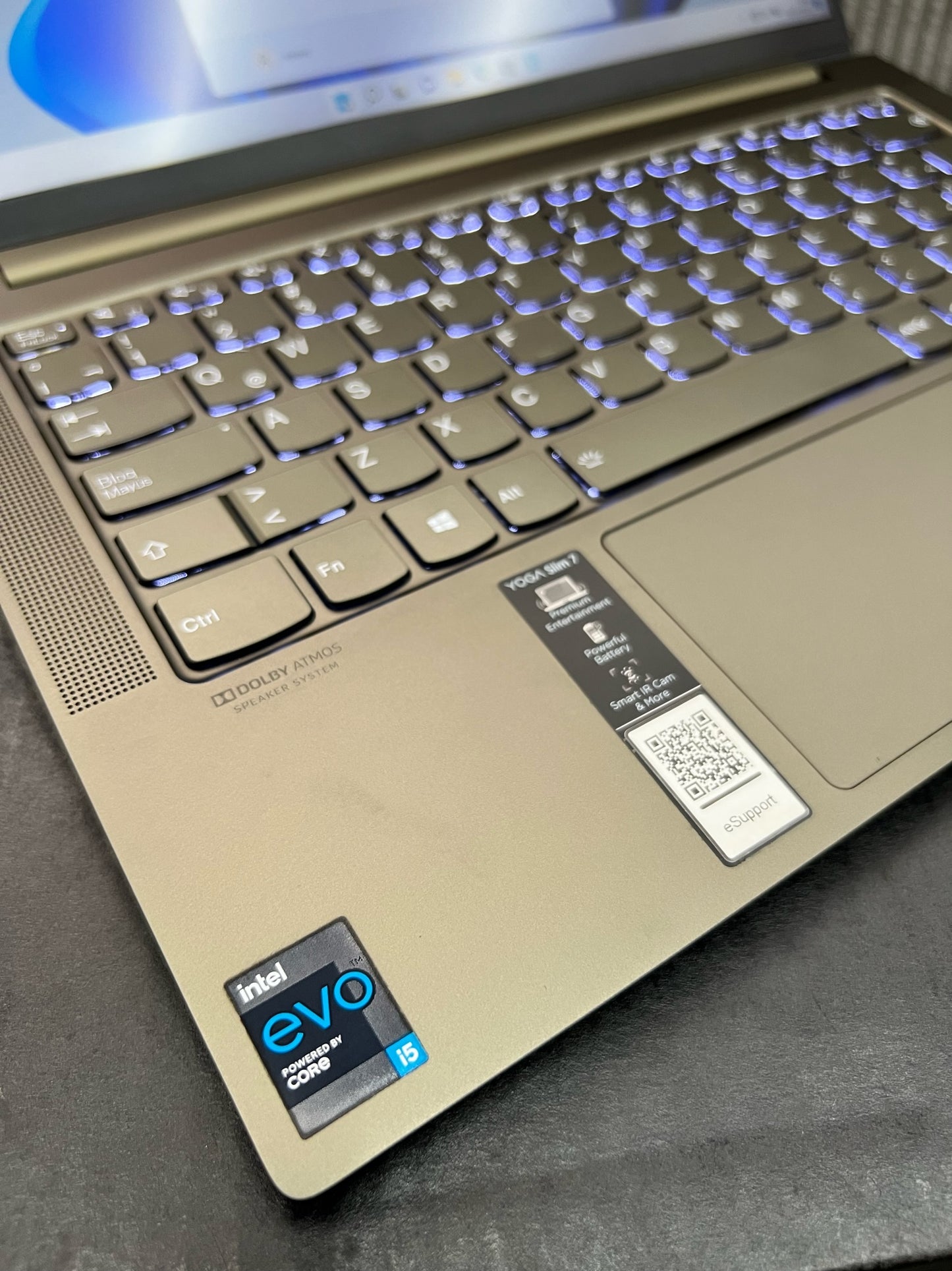 Lenovo Yoga Slim 7 i5 11Th
